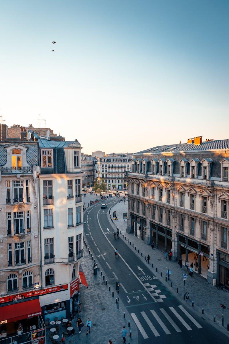 Competition de course dans les rues de franceed6ijt